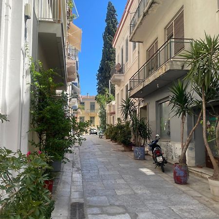 Plaka Quiet Apartment Афіни Екстер'єр фото